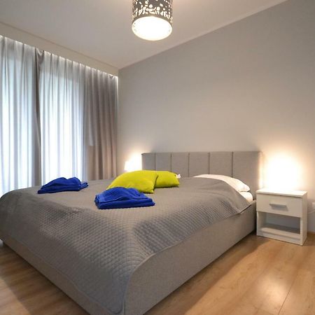 Grand De Luxe Solna Apartment Kolobrzeg Bagian luar foto