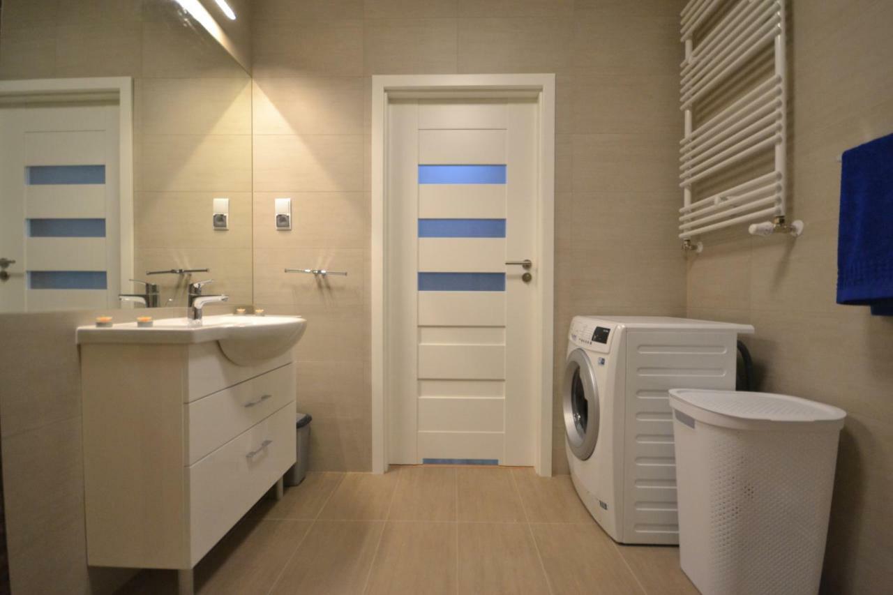 Grand De Luxe Solna Apartment Kolobrzeg Bagian luar foto